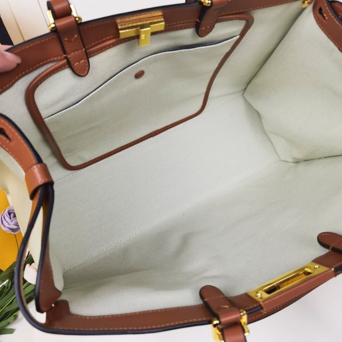 フェンディバッグコピー 2022新品注目度NO.1 FENDI レディース トートバッグ