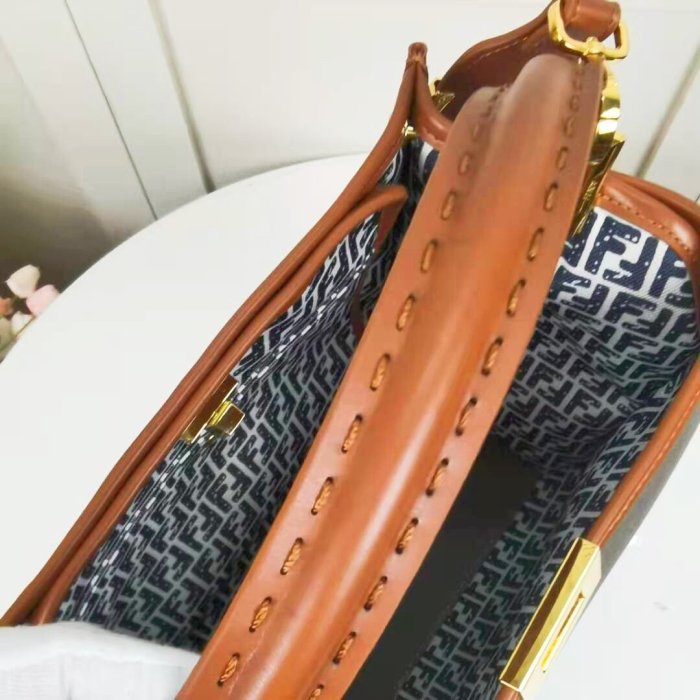 フェンディバッグコピー 定番人気2022新品 FENDI レディース トートバッグ