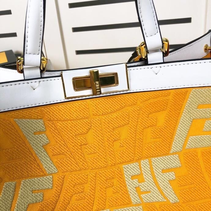 フェンディバッグコピー 大人気2022新品 FENDI レディース トートバッグ