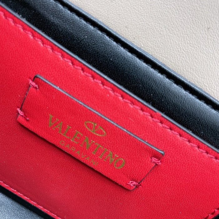 ヴァレンティノバッグコピー 2022新品注目度NO.1 Valentino レディース ショルダーバッグ
