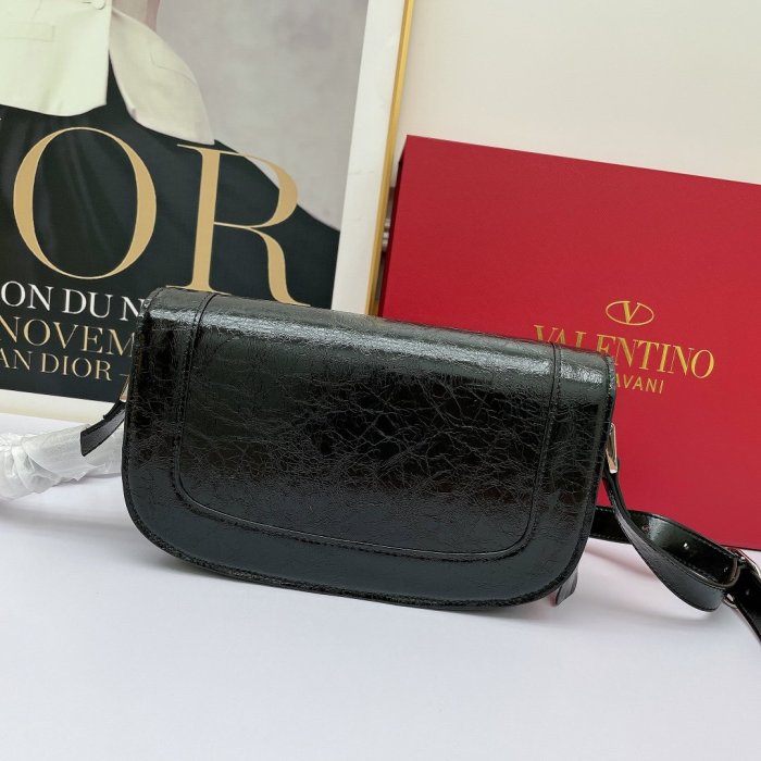 ヴァレンティノバッグコピー 2022新品注目度NO.1 Valentino レディース ショルダーバッグ