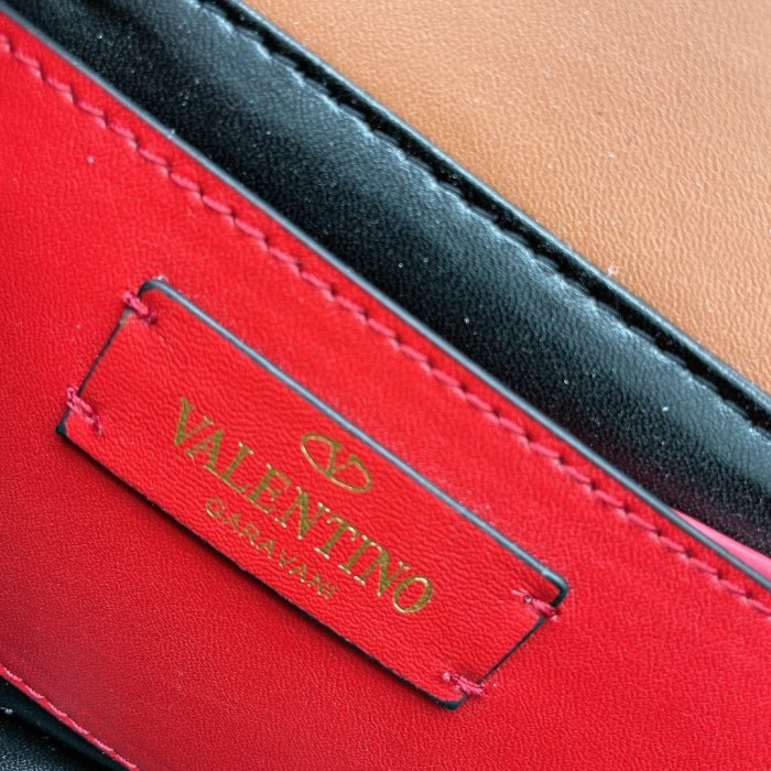 ヴァレンティノバッグコピー 大人気2022新品 Valentino レディース ショルダーバッグ