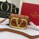ヴァレンティノバッグコピー 大人気2022新品 Valentino レディース ショルダーバッグ