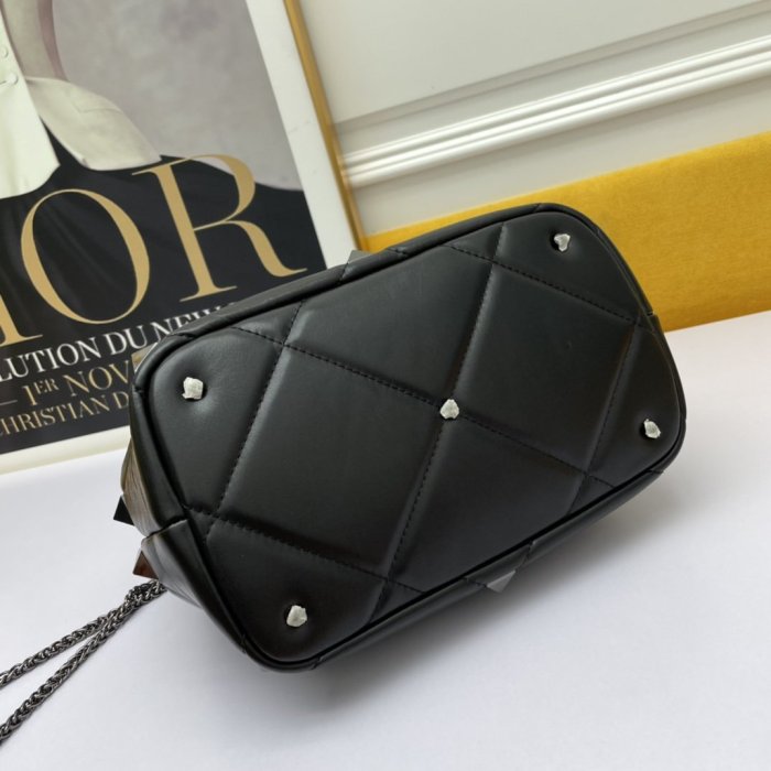 ヴァレンティノバッグコピー 2022新品注目度NO.1 Valentino レディース ハンドバッグ