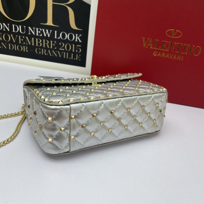 ヴァレンティノバッグコピー 大人気2022新品 Valentino レディース ショルダーバッグ