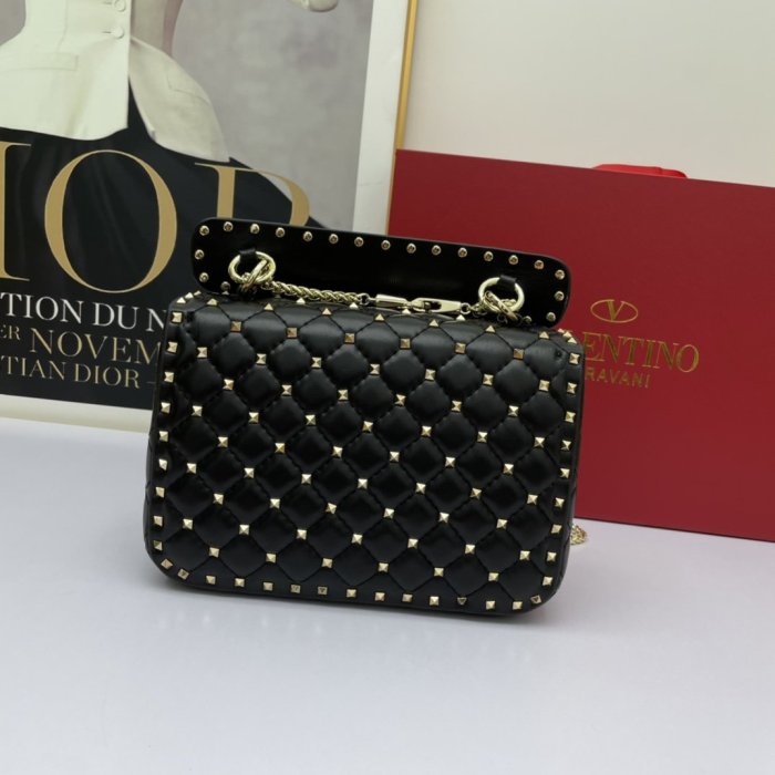 ヴァレンティノバッグコピー 定番人気2022新品 Valentino レディース ショルダーバッグ