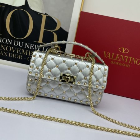 ヴァレンティノバッグコピー 2022新品注目度NO.1 Valentino レディース ショルダーバッグ