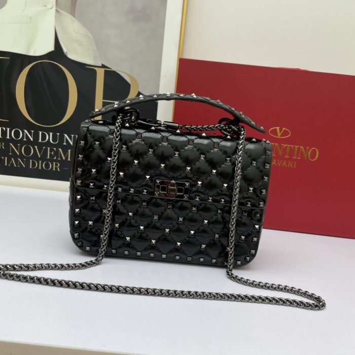 ヴァレンティノバッグコピー 2022新品注目度NO.1 Valentino レディース ショルダーバッグ