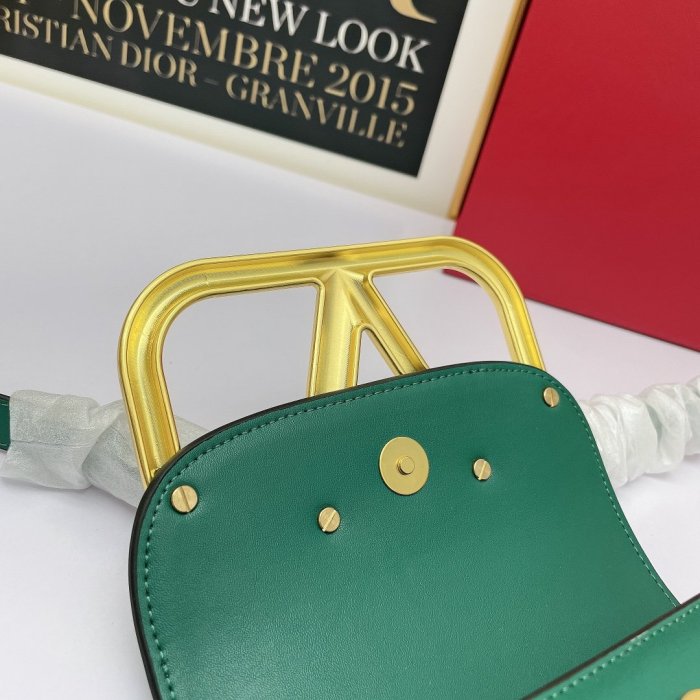 ヴァレンティノバッグコピー 2022新品注目度NO.1 Valentino レディース ショルダーバッグ