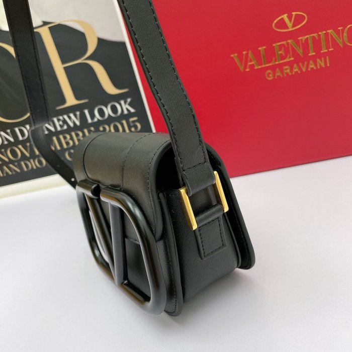 ヴァレンティノバッグコピー 2022新品注目度NO.1 Valentino レディース ショルダーバッグ