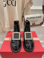 ロジェヴィヴィエ靴コピー 定番人気2022新品 Roger Vivierレディース ブーツ