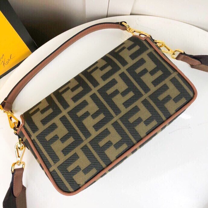 フェンディバッグコピー 大人気2022新品 FENDI レディース ハンドバッグ