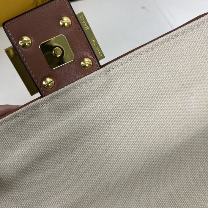 フェンディバッグコピー 大人気2022新品 FENDI レディース ハンドバッグ