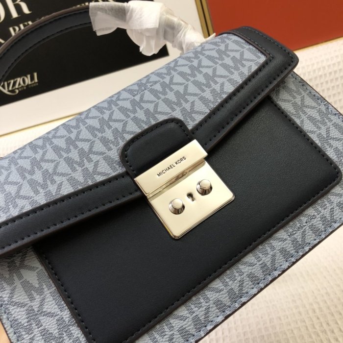 マイケル コースバッグコピー 2022新品注目度NO.1 Michael Kors レディース ハンドバッグ