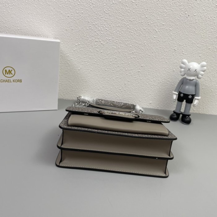マイケル コースバッグコピー 定番人気2022新品 Michael Kors レディース ショルダーバッグ