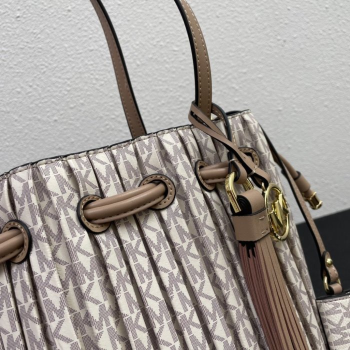 マイケル コースバッグコピー 大人気2022新品 Michael Kors レディース トートバッグ