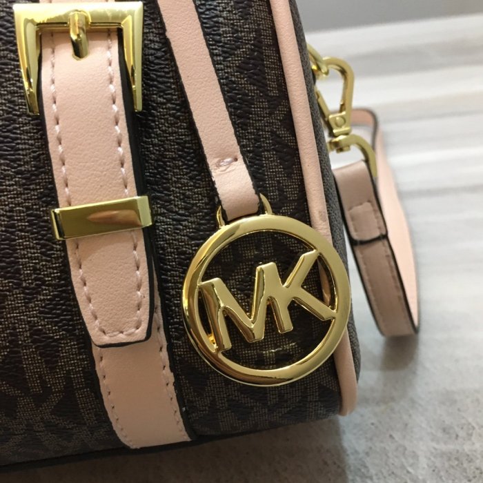 マイケル コースバッグコピー 2022新品注目度NO.1 Michael Kors レディース ハンドバッグ
