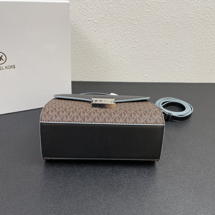 マイケル コースバッグコピー 2022新品注目度NO.1 Michael Kors レディース ハンドバッグ