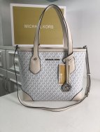 マイケル コースバッグコピー 2022新品注目度NO.1 Michael Kors レディース トートバッグ