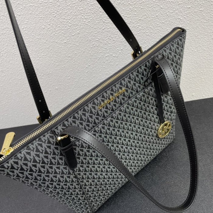 マイケル コースバッグコピー 2022新品注目度NO.1 Michael Kors レディース トートバッグ