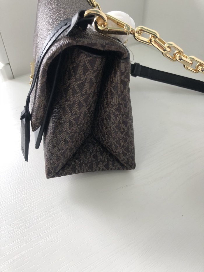 マイケル コースバッグコピー 2022新品注目度NO.1 Michael Kors レディース ショルダーバッグ