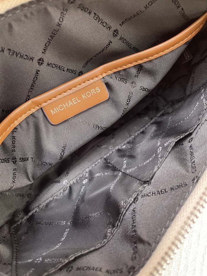 マイケル コースバッグコピー 定番人気2022新品 Michael Kors レディース ショルダーバッグ