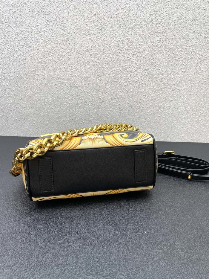 ヴェルサーチェバッグコピー 大人気2022新品  VERSACE レディース ハンドバッグ