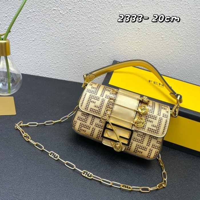 ヴェルサーチェバッグコピー 大人気2022新品  VERSACE レディース ショルダーバッグ