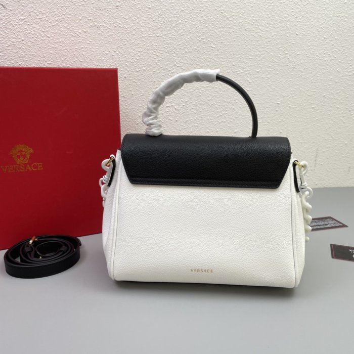 ヴェルサーチェバッグコピー 2022新品注目度NO.1  VERSACE レディース ハンドバッグ