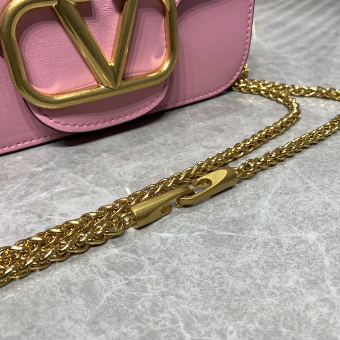 ヴァレンティノバッグコピー 2022新品注目度NO.1 Valentino レディース ショルダーバッグ