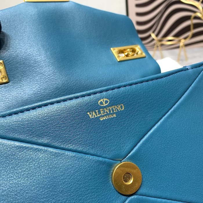 ヴァレンティノバッグコピー 定番人気2022新品 Valentino レディース ショルダーバッグ