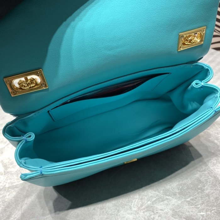 ヴァレンティノバッグコピー 定番人気2022新品 Valentino レディース ショルダーバッグ