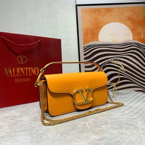ヴァレンティノバッグコピー 2022新品注目度NO.1 Valentino レディース ショルダーバッグ