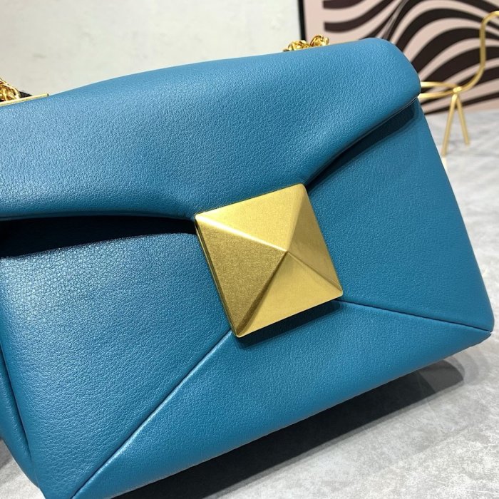 ヴァレンティノバッグコピー 定番人気2022新品 Valentino レディース ショルダーバッグ