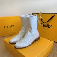 フェンディ靴コピー 大人気2022新品 FENDI  レディース ブーツ