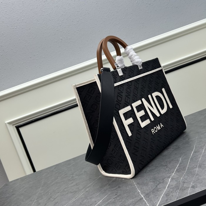 フェンディバッグコピー 2023新品注目度NO.1 FENDI レディース ハンドバッグ
