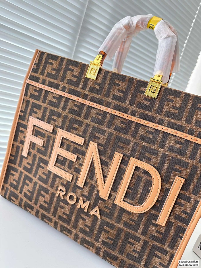 フェンディバッグコピー 大人気2023新品 FENDI レディース ハンドバッグ