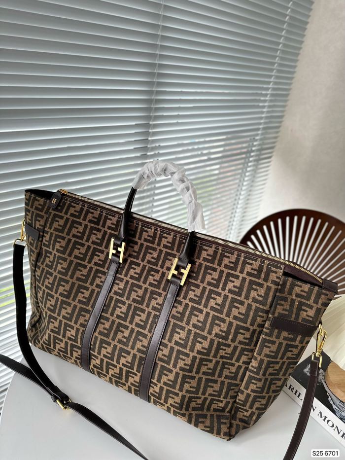 フェンディバッグコピー 2023新品注目度NO.1 FENDI レディース ボストンバッグ