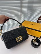 フェンディバッグコピー 大人気2023新品 FENDI レディース ハンドバッグ