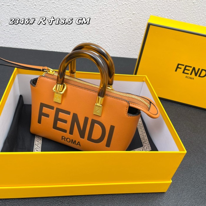 フェンディバッグコピー 定番人気2023新品 FENDI レディース トートバッグ