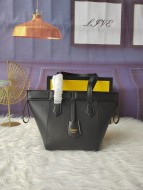 フェンディバッグコピー 定番人気2023新品 FENDI レディース トートバッグ