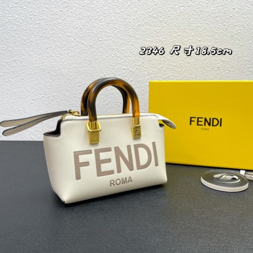 フェンディバッグコピー 定番人気2023新品 FENDI レディース トートバッグ