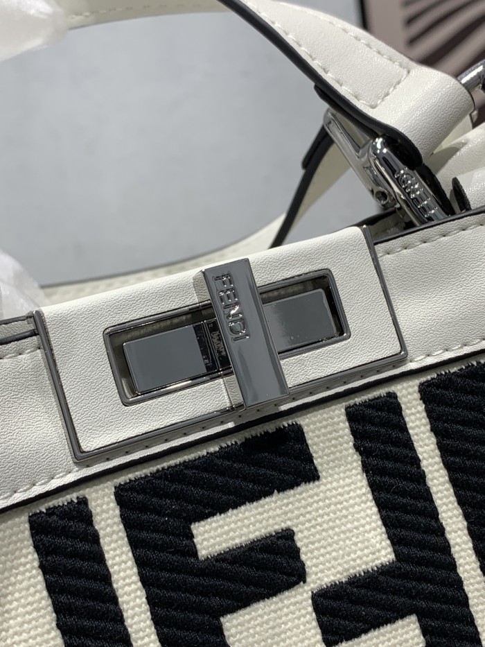 フェンディバッグコピー 定番人気2023新品 FENDI レディース ハンドバッグ