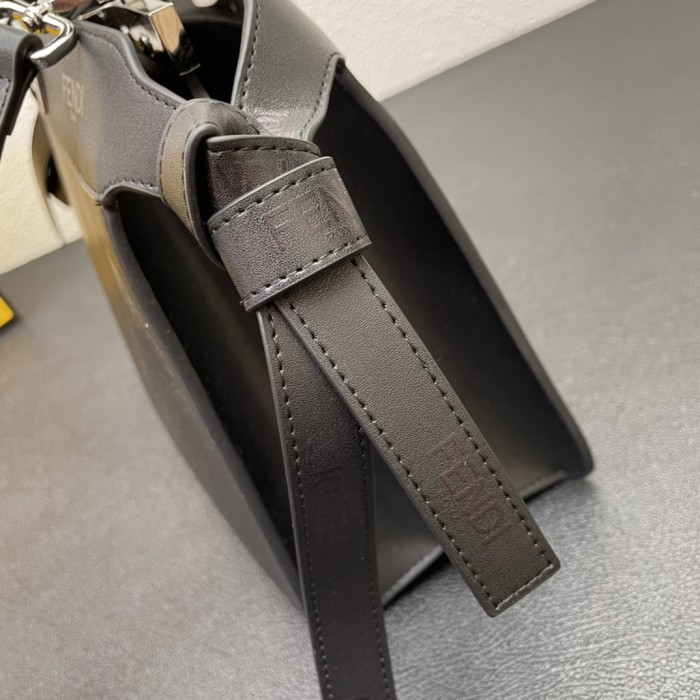 フェンディバッグコピー 2023新品注目度NO.1 FENDI レディース ハンドバッグ