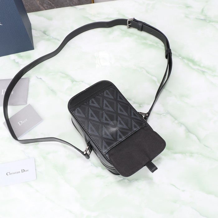 日本未入荷  2024 ディオール 新作携帯電話バッグコピー