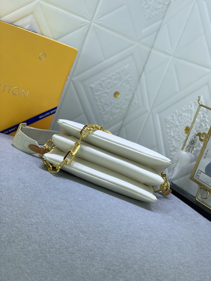 定番人気！  2024 ルイヴィトン 新作ショルダーバッグ偽物