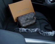 【大特価】  2024 ルイヴィトン 新作ショルダーバッグコピー
