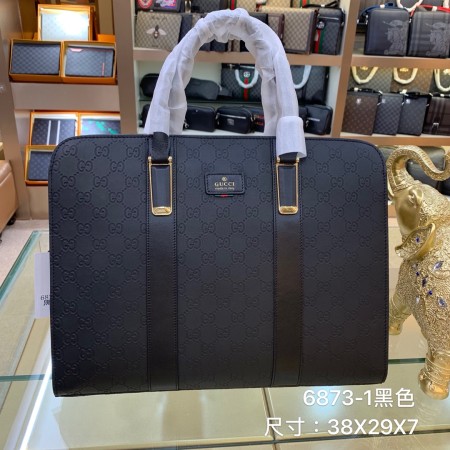 世界中で大人気♪  2024 グッチ 新作ブリーフケース偽物