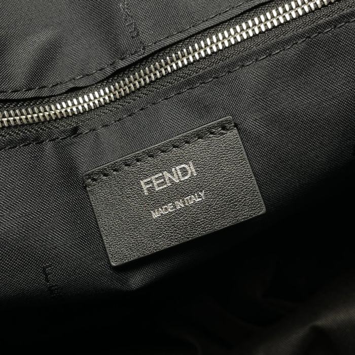 人気No1  2024 フェンディ 新作トートバッグスーパーコピー