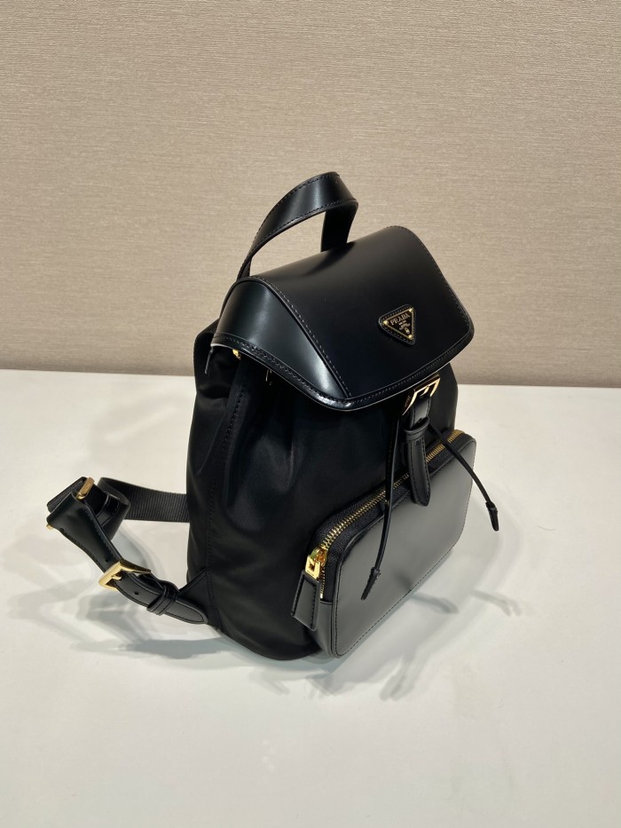 売上総額１位！  2024 プラダ 新作バックパック偽物